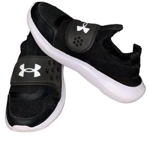 Under Armour Youth Sneakers
